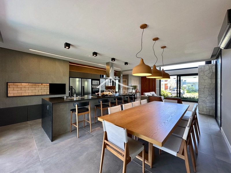 Casa em condomínio de luxo pronta para morar!: 8ª foto da galeria de imagens do imóvel