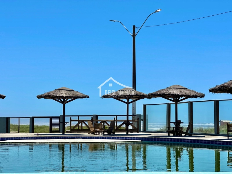 Casa  geminada de frente para o mar: 14ª foto da galeria de imagens do imóvel