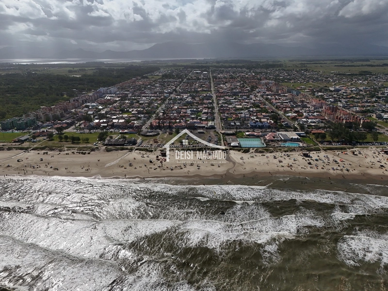 Casa  geminada de frente para o mar: 17ª foto da galeria de imagens do imóvel