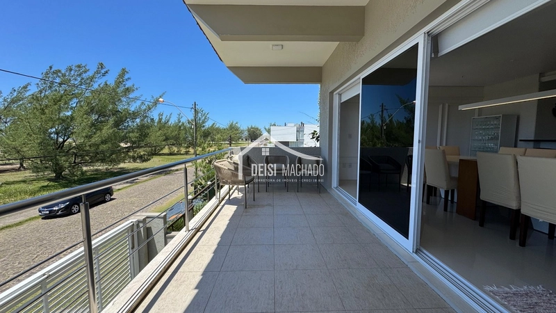 Magnífico sobrado, localizado à beira mar em Capão Novo: 11ª foto da galeria de imagens do imóvel