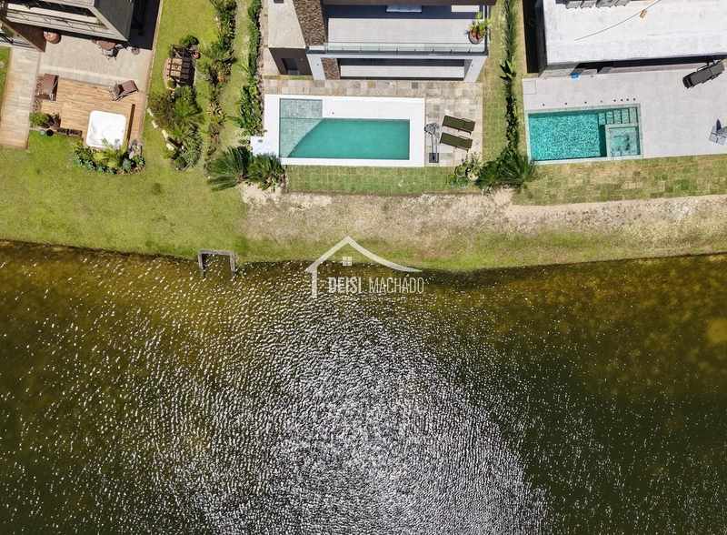Sobrado beira lago a venda Condomínio beira-mar: COSTA SERENA: 24ª foto da galeria de imagens do imóvel