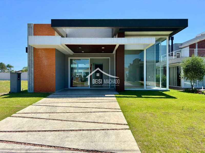 Casa térrea a venda no condomínio Costa Serena