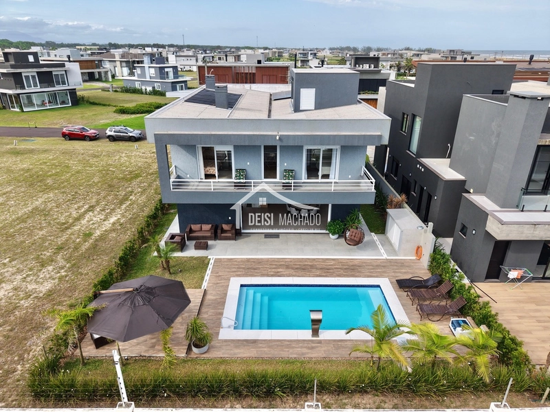Sobrado com piscina condomínio Costa Serena: 30ª foto da galeria de imagens do imóvel