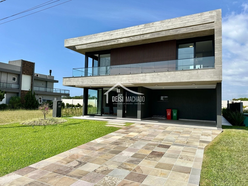 Sobrado com vista para o mar no Condomínio Costa Serena: 3ª foto da galeria de imagens do imóvel
