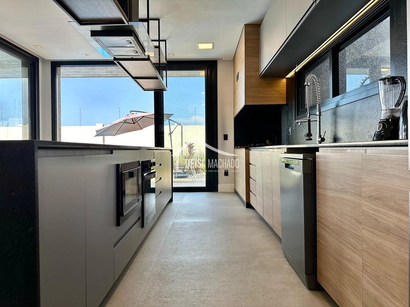 Sobrado com vista para o mar no Condomínio Costa Serena: 23ª foto da galeria de imagens do imóvel