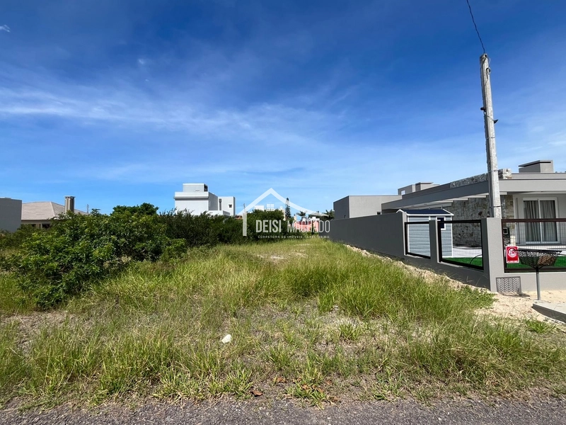 Terreno à venda em Capão Novo Village – 200 metros do mar | 300m²