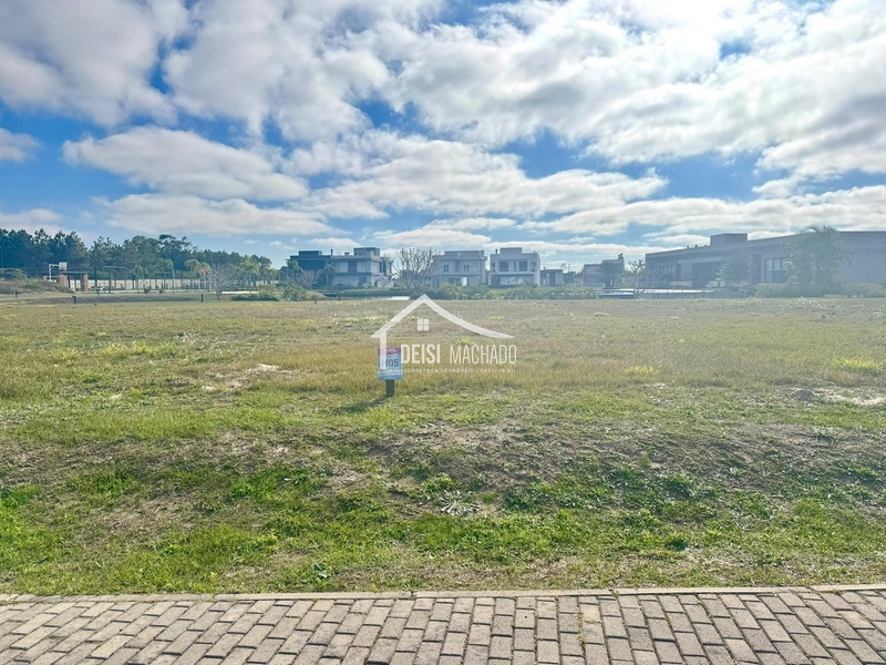 TERRENO À VENDA EM CONDOMINIO FECHADO: 1ª foto da galeria de imagens do imóvel