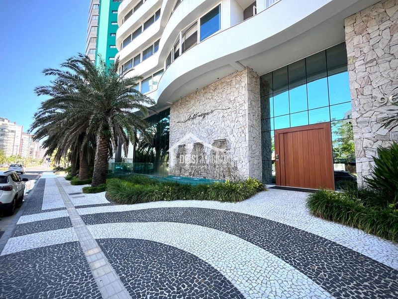 Apartamento de Luxo na praia de Torres - RS: 2ª foto da galeria de imagens do imóvel