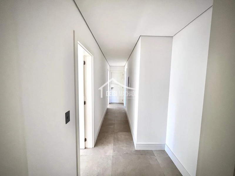 Apartamento de Luxo na praia de Torres - RS: 13ª foto da galeria de imagens do imóvel