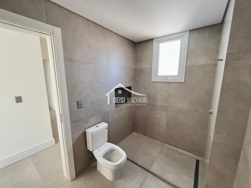 Apartamento de Luxo na praia de Torres - RS: 17ª foto da galeria de imagens do imóvel