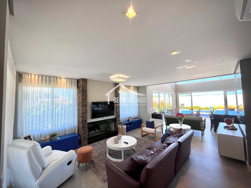 Sobrado de luxo no condomínio Costa Serena – Beira mar: 6ª foto da galeria de imagens do imóvel