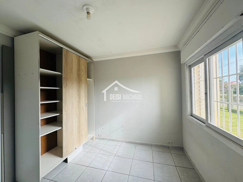 Apartamento térreo a venda em prédio com piscina em Capão Novo: 9ª foto da galeria de imagens do imóvel