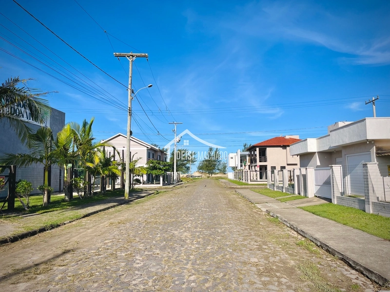 Lindo Sobrado Próximo à Beira Mar!: 3ª foto da galeria de imagens do imóvel