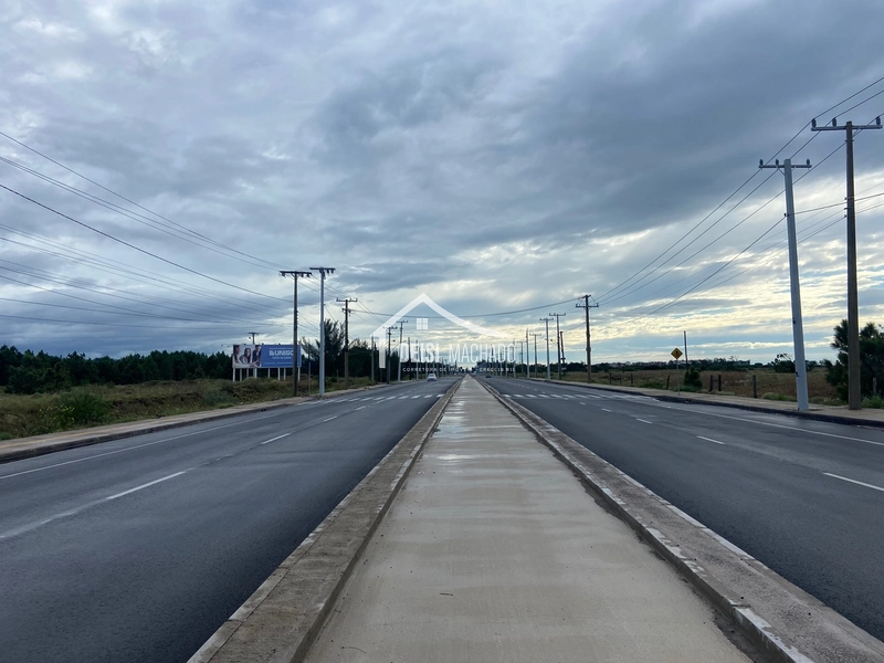 COMPRE 2 TERRENOS COM PREÇO DE UM: 2ª foto da galeria de imagens do imóvel