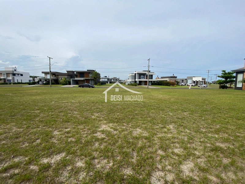 Terreno à venda no Condomínio Costa Serena – Beira-mar: 2ª foto da galeria de imagens do imóvel