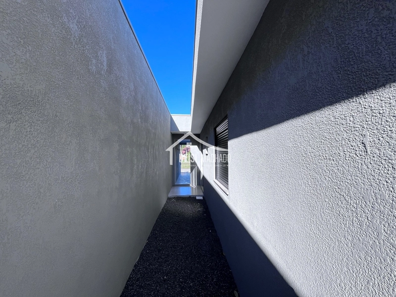 Linda casa na praia, em ótima localização: 5ª foto da galeria de imagens do imóvel