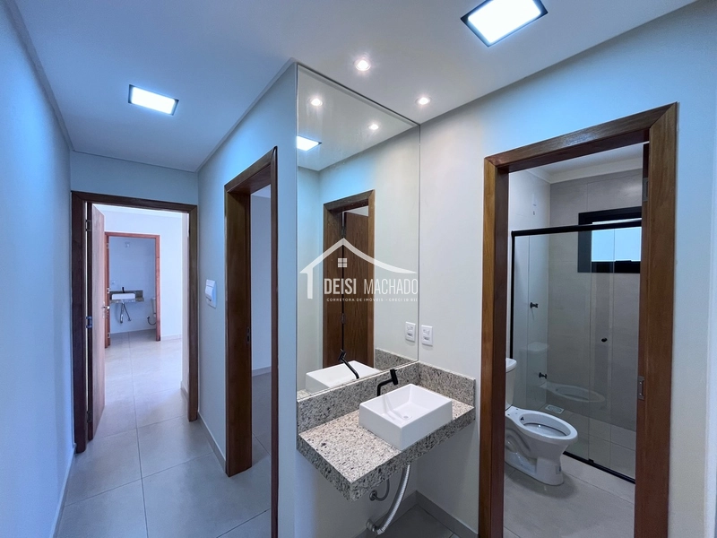 Linda casa na praia, em ótima localização: 9ª foto da galeria de imagens do imóvel