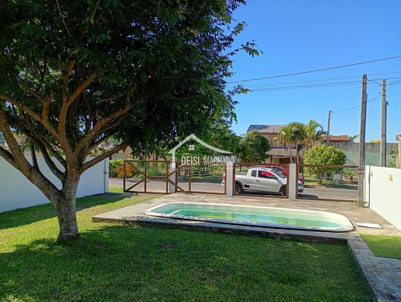 Casa com piscina em Capão Novo Village: 4ª foto da galeria de imagens do imóvel