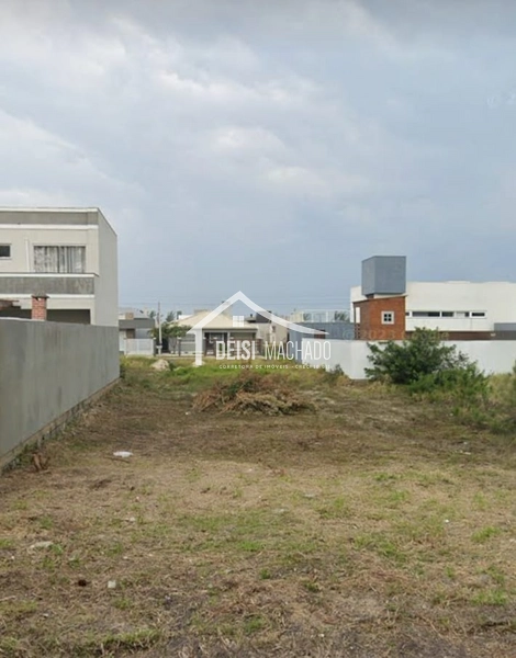 Terreno no Village à 250 metros do mar: 1ª foto da galeria de imagens do imóvel