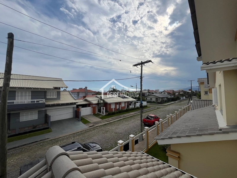Encantador sobrado à Beira-mar em Capão Novo: 12ª foto da galeria de imagens do imóvel