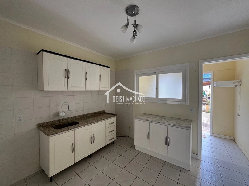 Encantador sobrado à Beira-mar em Capão Novo: 5ª foto da galeria de imagens do imóvel