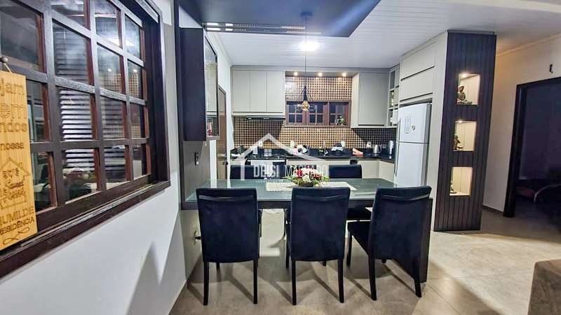 Casa com piscina a venda em Capão Novo: 13ª foto da galeria de imagens do imóvel