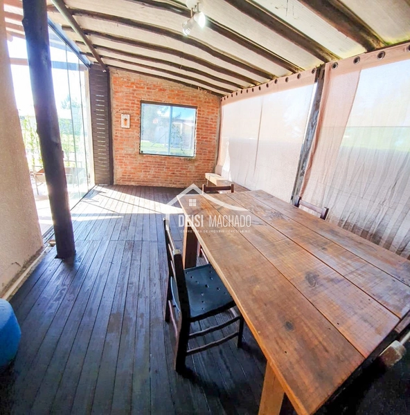 Casa com piscina a venda em Capão Novo: 20ª foto da galeria de imagens do imóvel