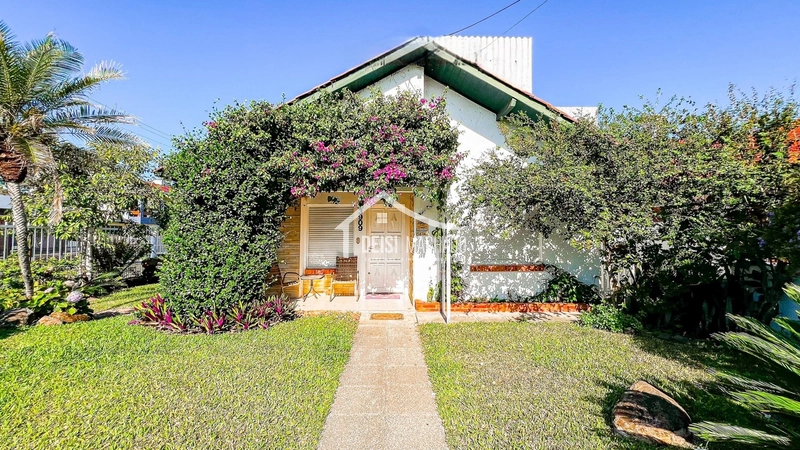 CASA 3 DORMITÓRIOS LOCALIZADA A POUCOS METROS DO MAR!: 19ª foto da galeria de imagens do imóvel