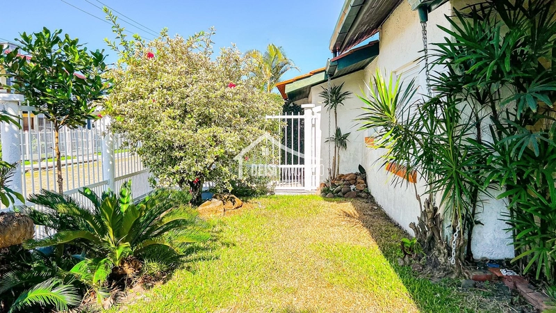 CASA 3 DORMITÓRIOS LOCALIZADA A POUCOS METROS DO MAR!: 72ª foto da galeria de imagens do imóvel