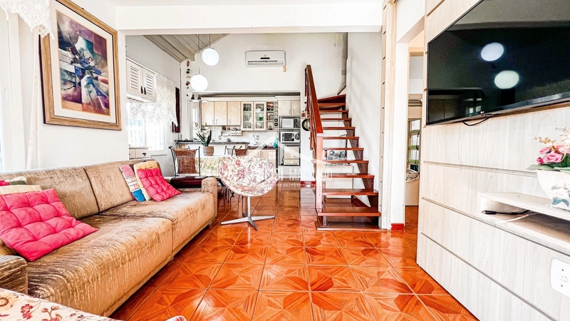 CASA 3 DORMITÓRIOS LOCALIZADA A POUCOS METROS DO MAR!: 59ª foto da galeria de imagens do imóvel