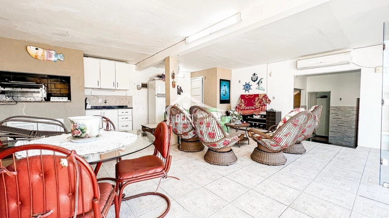 CASA 3 DORMITÓRIOS LOCALIZADA A POUCOS METROS DO MAR!: 34ª foto da galeria de imagens do imóvel