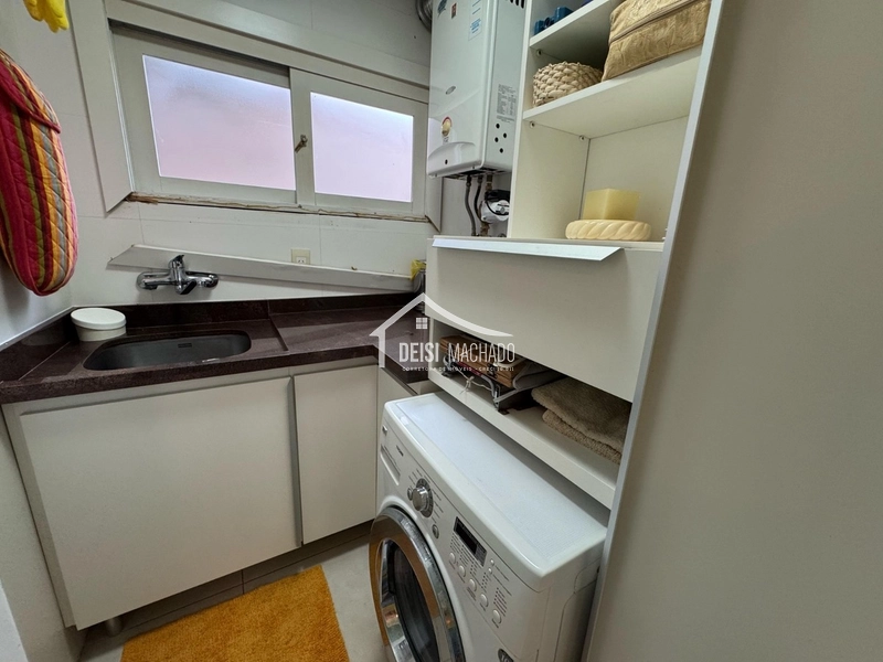 Excelente sobrado 03 dormitórios, próximo do mar: 6ª foto da galeria de imagens do imóvel