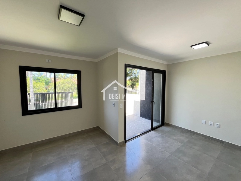 Linda casa geminada em Capão Novo: 4ª foto da galeria de imagens do imóvel