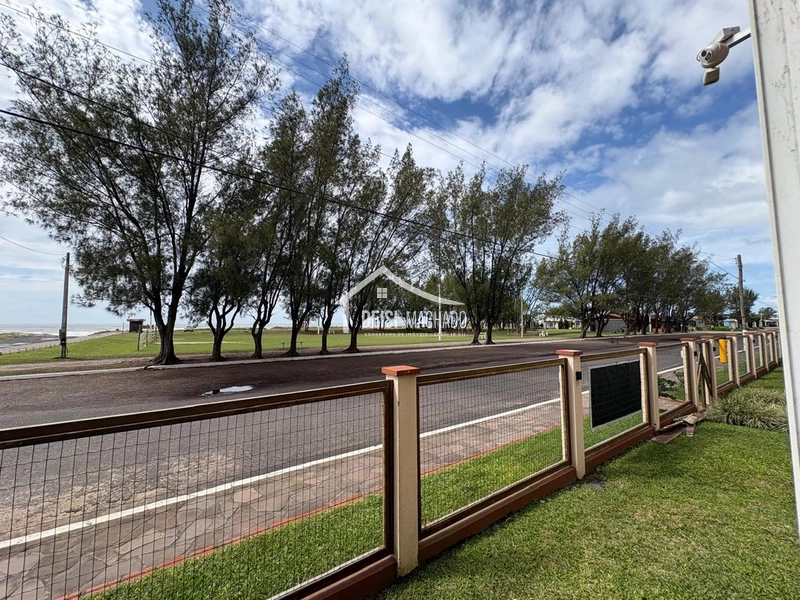 Apartamento de um dormitório à beira mar em Capão Novo: 14ª foto da galeria de imagens do imóvel
