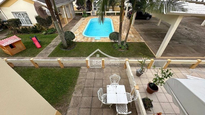 Excelente sobrado em condomínio à beira mar em Capão Novo: 6ª foto da galeria de imagens do imóvel