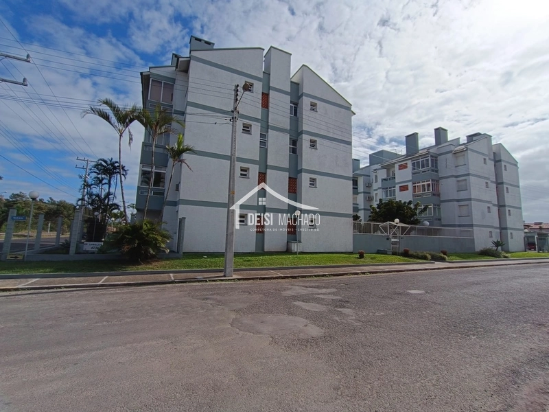 Excelente apartamento em Capão Novo, em  ótima localização: 1ª foto da galeria de imagens do imóvel