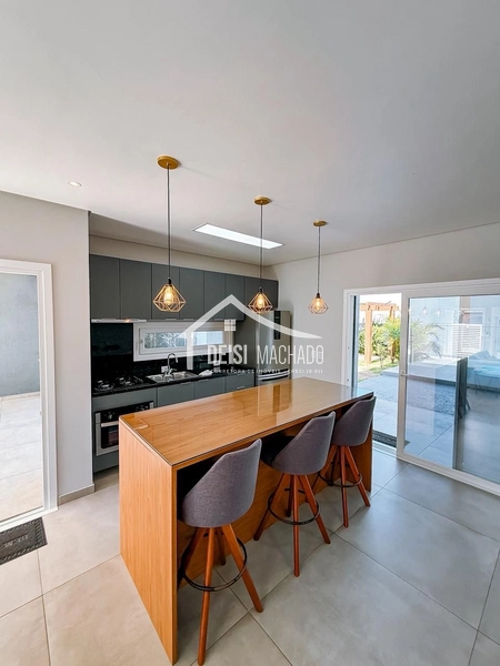 Casa a venda na praia Noiva do Mar: 5ª foto da galeria de imagens do imóvel