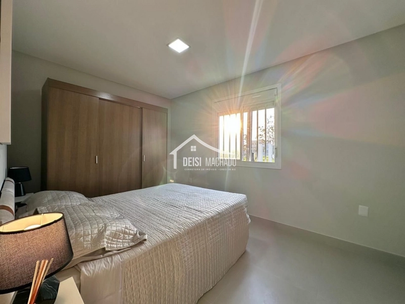 Casa Dois dormitórios próximo do mar: 14ª foto da galeria de imagens do imóvel