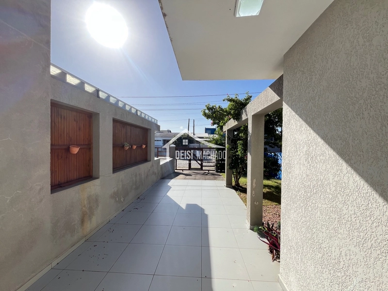 Linda casa geminada em Capão Novo: 23ª foto da galeria de imagens do imóvel