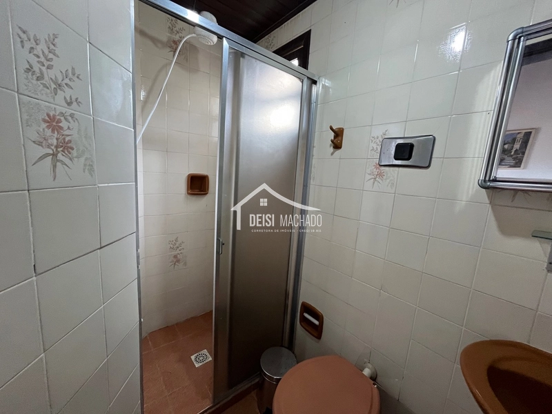 Apartamento duplex à venda em Capão Novo: 5ª foto da galeria de imagens do imóvel