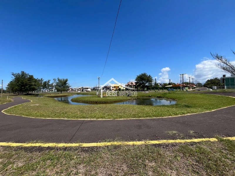 CASA COM QUIOSQUE A venda em Capão Novo Village: 42ª foto da galeria de imagens do imóvel