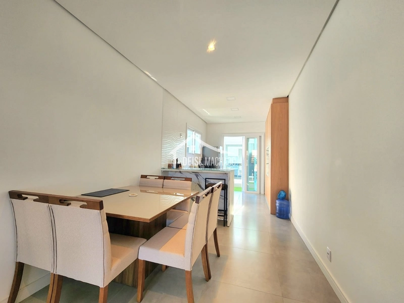 CASA COM QUIOSQUE A venda em Capão Novo Village: 6ª foto da galeria de imagens do imóvel