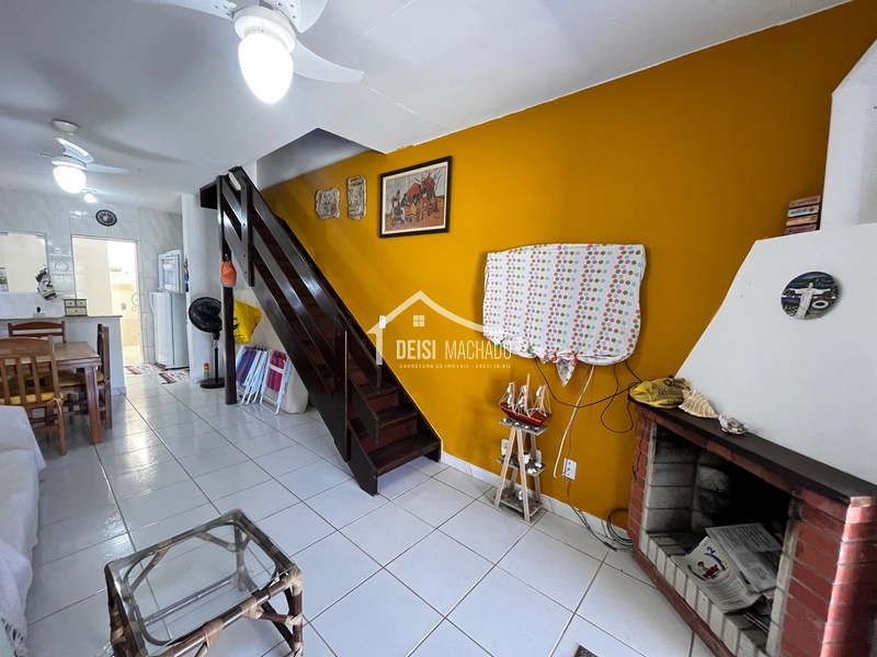 Lindo sobrado em excelente localização, em Capão Novo: 6ª foto da galeria de imagens do imóvel