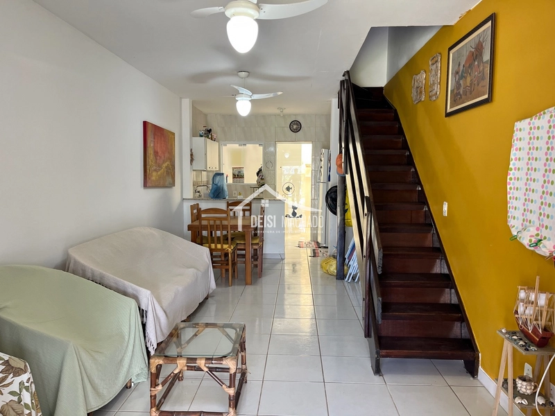 Lindo sobrado em excelente localização, em Capão Novo: 5ª foto da galeria de imagens do imóvel