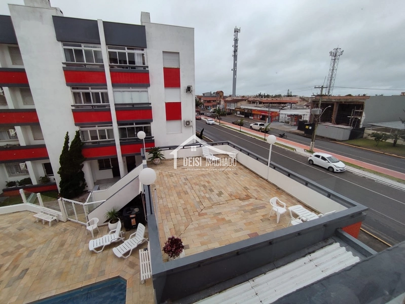 Apartamento a venda em Capão Novo em prédio com Piscina: 9ª foto da galeria de imagens do imóvel