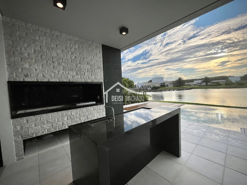 Sobrado de Alto Padrão à Venda no Condomínio Costa Serena – Beira-Mar: 63ª foto da galeria de imagens do imóvel