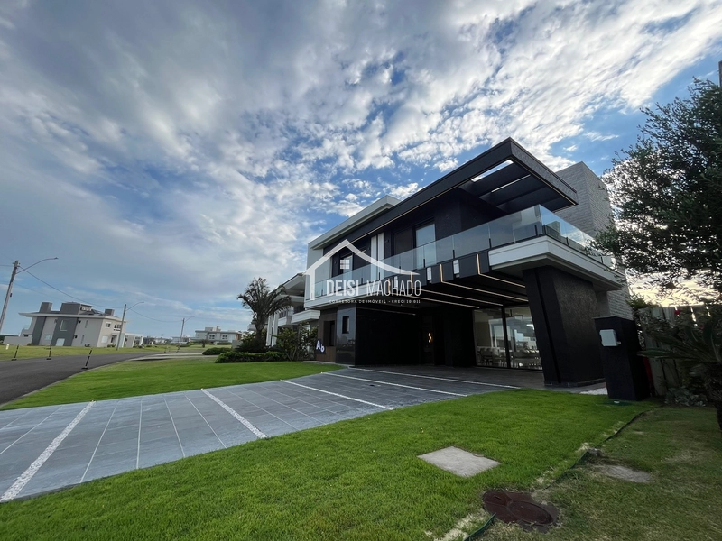 Sobrado de Alto Padrão à Venda no Condomínio Costa Serena – Beira-Mar: 72ª foto da galeria de imagens do imóvel