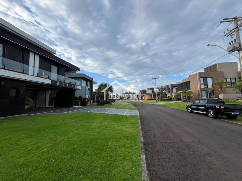 Sobrado de Alto Padrão à Venda no Condomínio Costa Serena – Beira-Mar: 71ª foto da galeria de imagens do imóvel