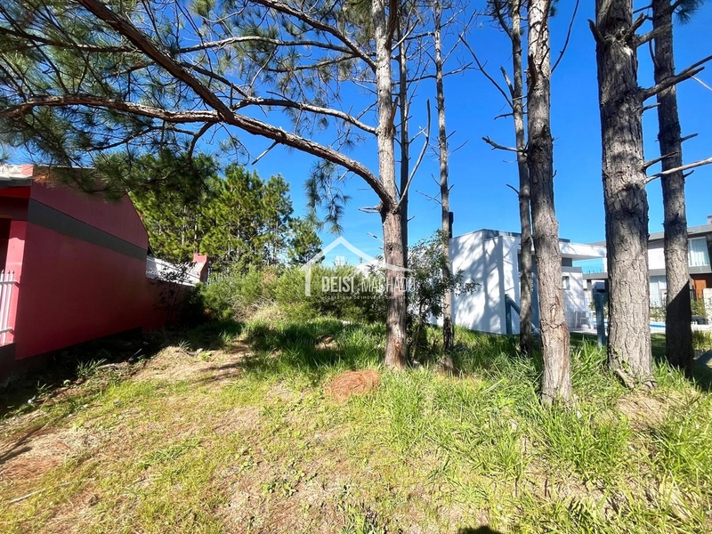 Terreno próximo ao mar em Capão Novo Village!: 2ª foto da galeria de imagens do imóvel
