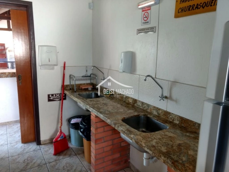 Apartamento à venda na praia Capão Novo com 2 dormitórios | Condomínio: 33ª foto da galeria de imagens do imóvel